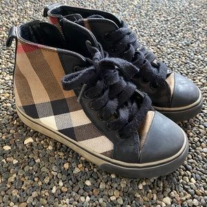 Burberry boys size 30-usa 12.5 shoes